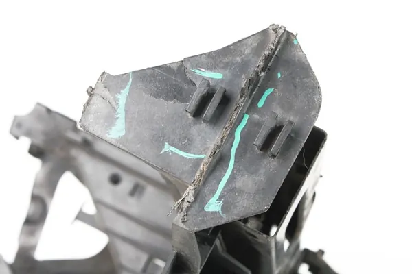 Glissière de fixation phare avant gauche BMW F01 F02 F04 7184159 image 9