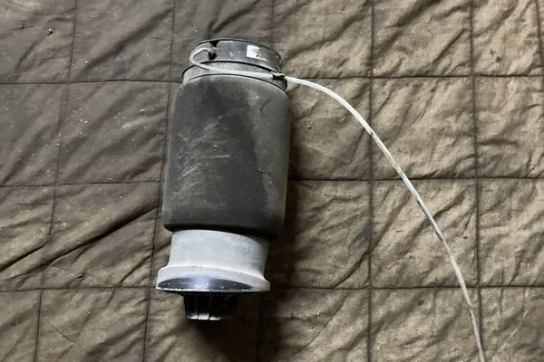 Bakre Vänstra Fjädringskudde MERCEDES-BENZ R (W251, V251) A2513200425 image 2