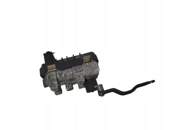 Actuador turbo BMW usado OEM 6NW009660 para Serie 3 image 3
