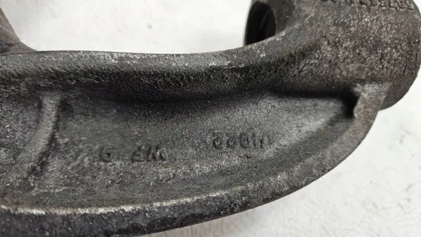 OEM 6876684 Etu oikea jousituskiinnike BMW X5 G05 image 4