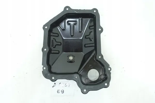 Cárter de aceite usado OEM A2820141600 Mercedes A W177 image 4