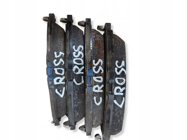 Toyota Yaris Cross Framhjulsbromsar & -klossar OEM 000000088 image 3