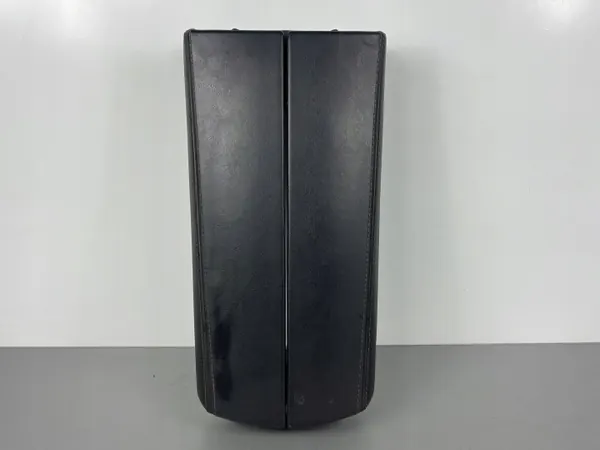 Accoudoir console Nissan X-Trail T33 OEM 969206RB2A image 3