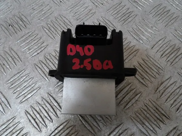 Válvula de muelle de aire Nissan REZYSTOR DMUCHAWY OEM image 2