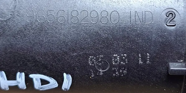 Carcasa de termostato PEUGEOT 407 2.0L Diesel 9656182980 image 4