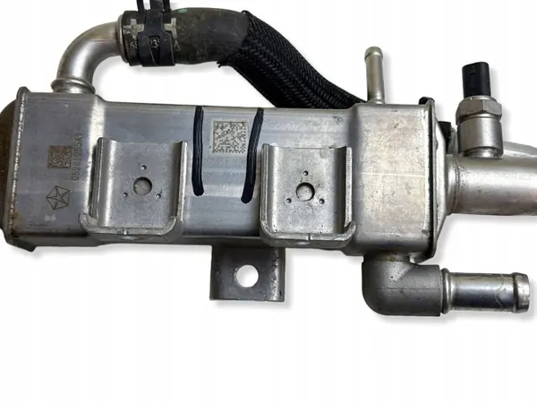 EGR-jäähdytin Dodge Challenger OEM 05281255AI image 4