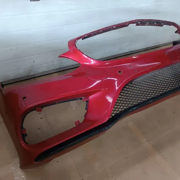 Parachoques delantero Mercedes E W212 Lift AMG image 4