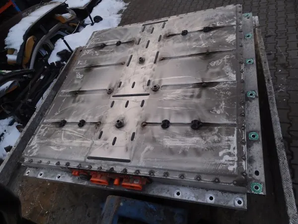 Cupra Born 2022 Akku OEM 0Z1915911R 156Ah image 2
