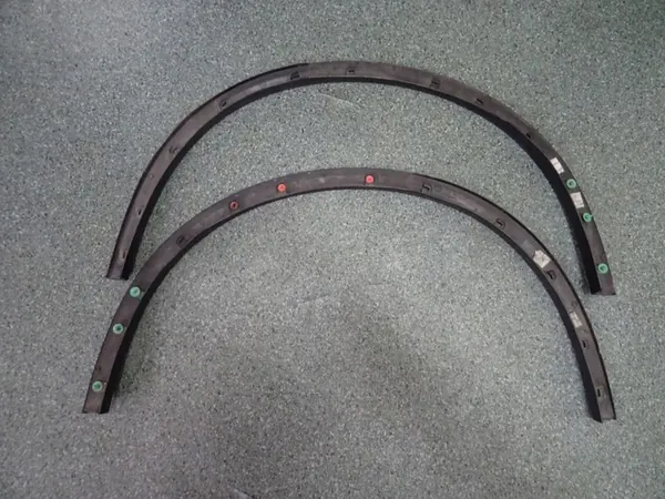 ALFA ROMEO STELVIO MOULURE D'AILE ARRIÈRE GAUCHE + DROITE image 5