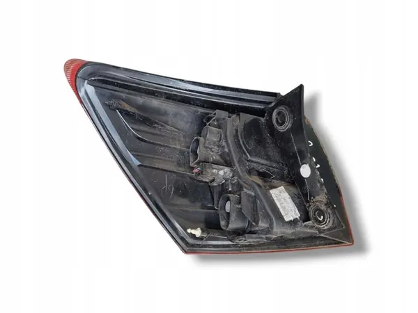 Luz trasera derecha Nissan Qashqai J10 2012 B26550BR00B image 5