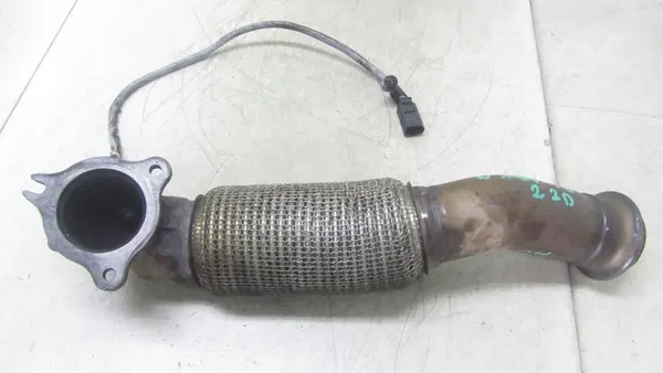 MERCEDES W176 2.2 Exhaust Pipe Lambda Connector A6511400760 image 3