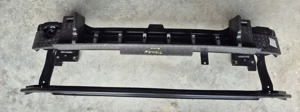 Etupuskurin palkki OEM 5NA807111A VW Tiguan 2 Lift image 2