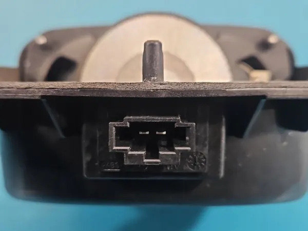 Altavoz puerta delantera OEM 8W5035297 Audi A4 B9 image 6