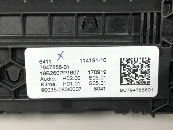 BMW 5 G30 klimatkontrollpanel OEM 64117947886 image 9