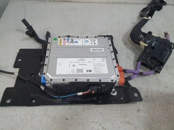 Peugeot 9868838480 48V hybridbatteri 20Ah Begagnad image 2