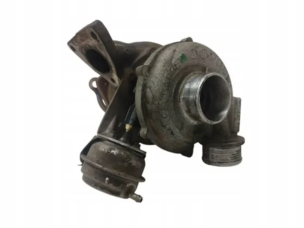 Käytetty turboahdin OEM 8689592 Volvo V70 II 2.4L image 3