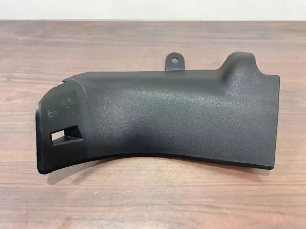 Subaru Ascent etuoven kynnyssuoja OEM C16010068 image 3