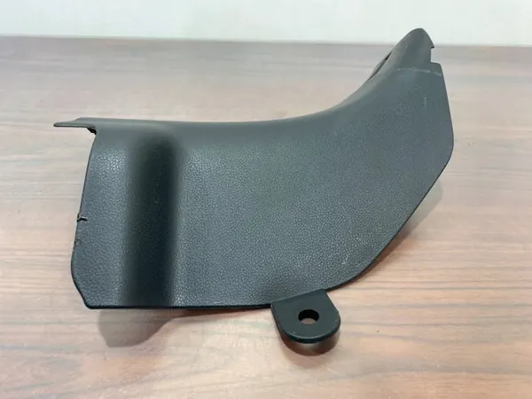 Subaru Ascent etuoven kynnyssuoja OEM C16010068 image 4