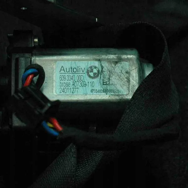 Front Right Seat Belt BMW 7 OE 9164054 image 7