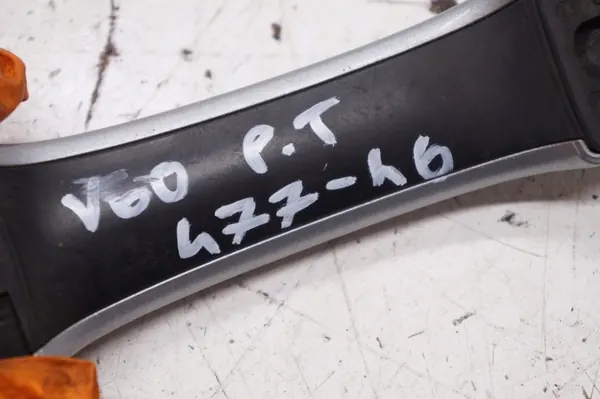 Volvo V60 ovenkahva OEM 31276437 477-46 Etu/Taka image 4