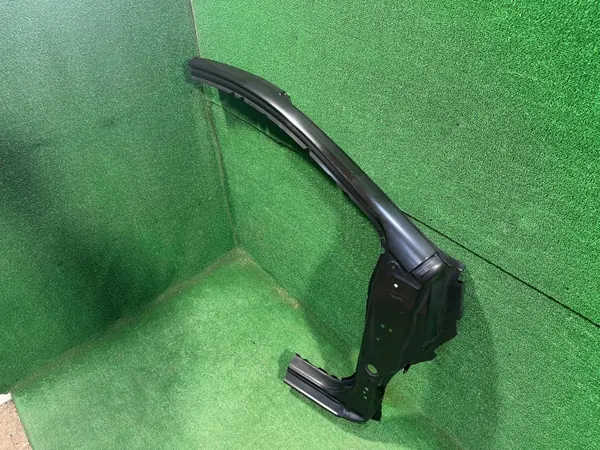 Seuil droit Toyota Yaris III OEM 611310D140 image 3