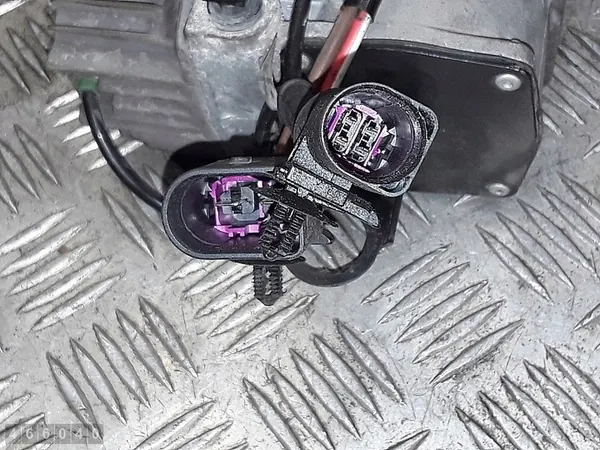 2007 Audi Q7 Pompa compressore sospensione 7l8616007 image 8