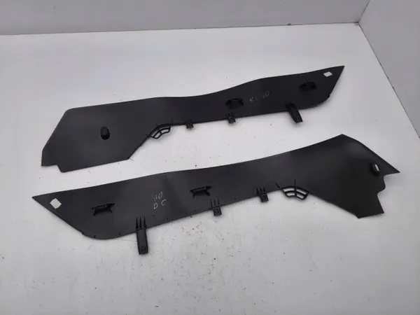 OEM 5E8863046 Rechte Tunnel-Seitenabdeckung Skoda Octavia image 6