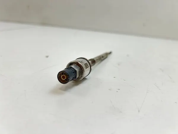 Vela de incandescência Opel OE OEM 0103010904 - Usado image 4