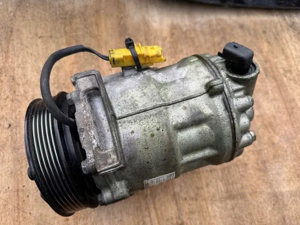 Compresor de aire acondicionado Peugeot OE 9800840380 image 2
