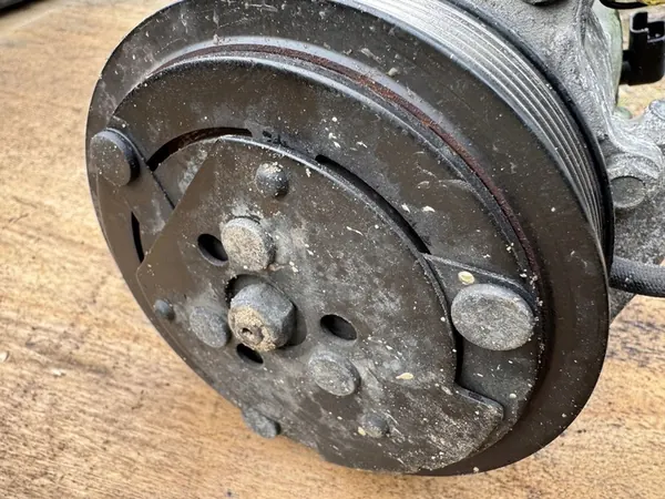 Compresor de aire acondicionado Peugeot OE 9800840380 image 5