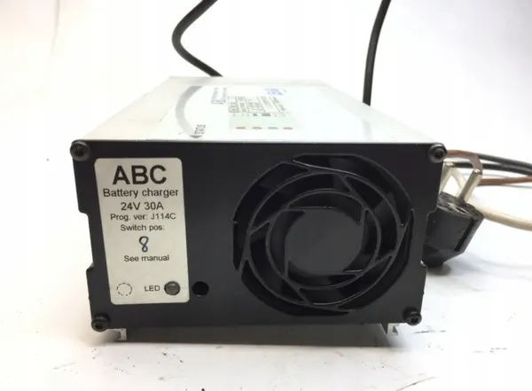 MAN ABC2430 Lader - Gebrauchtes OEM-Teil image 6
