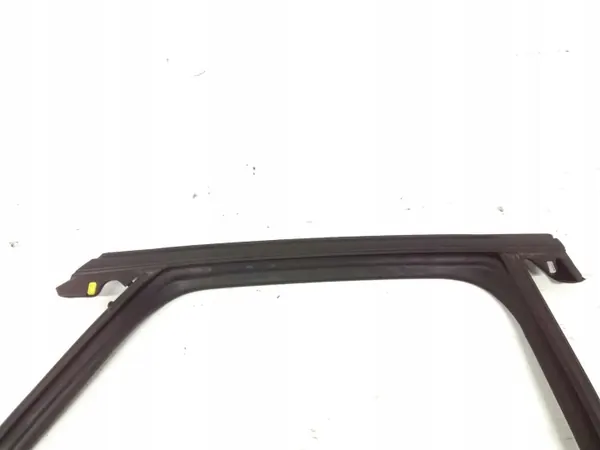 Hecktür-Fensterdichtung OEM E9KGS04 Rechts Mazda CX-30 image 4