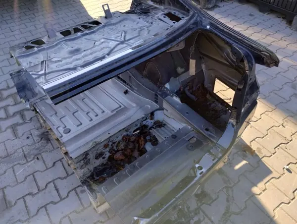 OEM ĆWIARTKA BŁOTNIK PRAWY TYŁ BMW G30 475 - Panel Trasero Derecho image 4