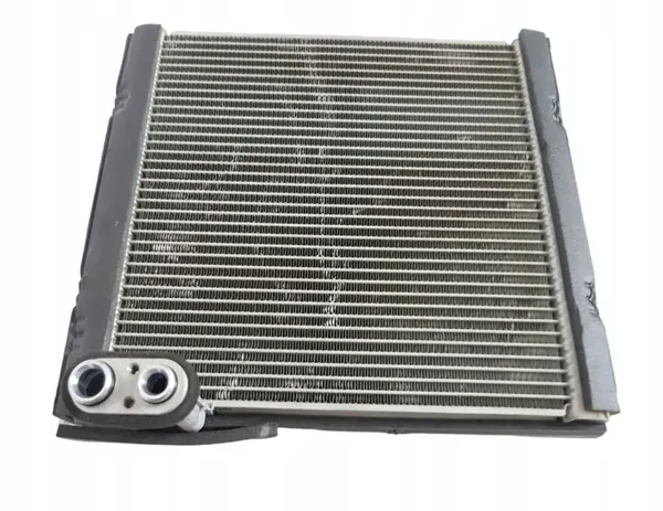 Toyota RAV4 ilmastointihöyrystin OEM J2842 - Käytetty image 2