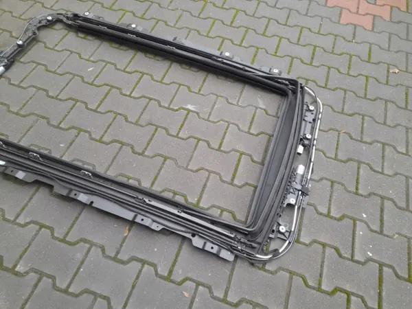 Volvo Schiebedach-Rollomechanismus OEM 32205494 image 3