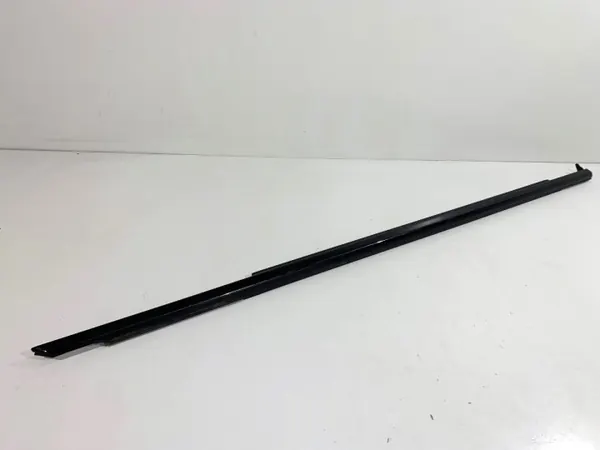 Lame racleuse avant droite OEM pour BMW G30 image 2