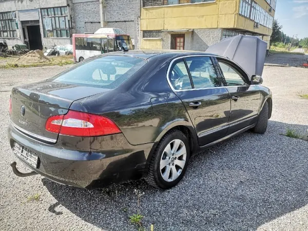 Fechadura porta traseira direita OEM as2 EIS-2221081 Skoda Superb image 8