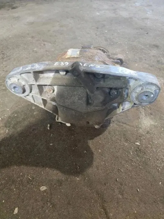 BMW E39 2.5i Hinterachsdifferential 3,23 Übersetzung image 3