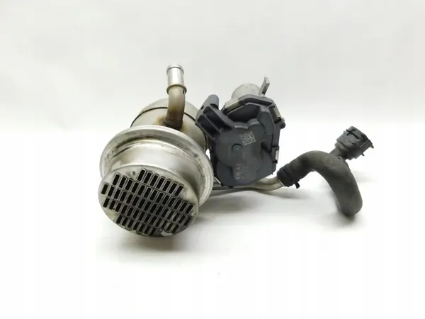 EGR Venttiili Pakokaasujen Jäähdytin - Golf VIII A3 8Y image 8