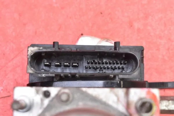 ABS-Pumpe OEM 44510-02120 für Toyota Corolla E140 image 8