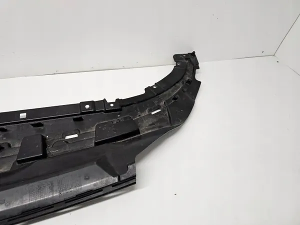 OEM 4M0807611G Audi Q7 II Under Bumper Shield image 4