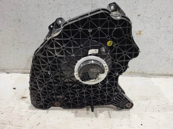 AdBlue-tank Audi A4 B9 OEM 8W0131878AM image 4