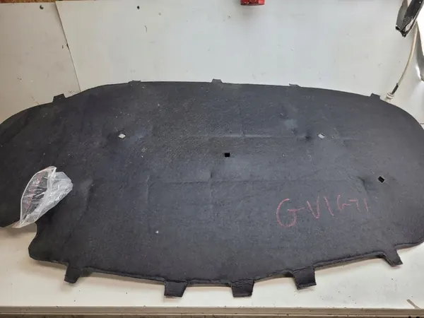 VW GOLF VI HOOD INSULATION 2.0 TSI GTI image 4