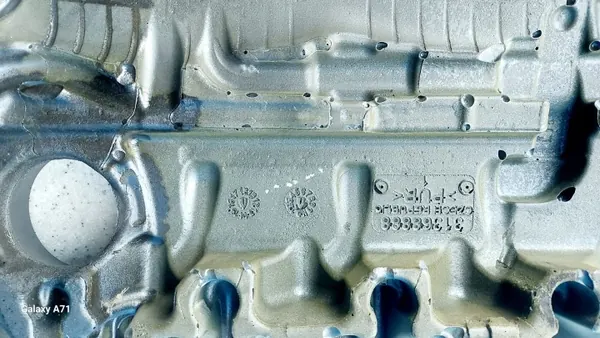 Cubierta Superior Motor Volvo V40 II 2.0 D OEM 31368888 image 3