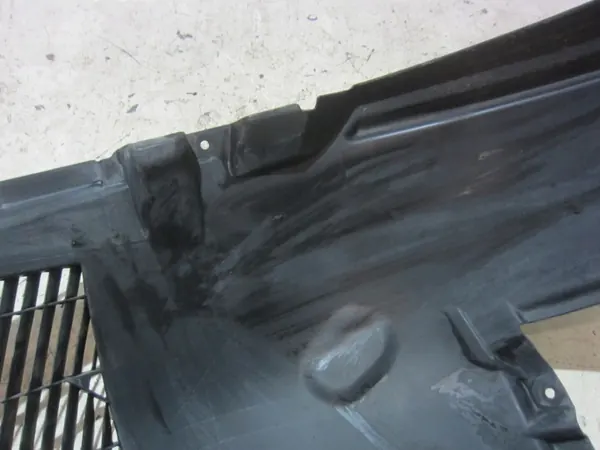BMW 7 F01/F02 Fram vänster hjulhusfoder OEM 7185163 image 10