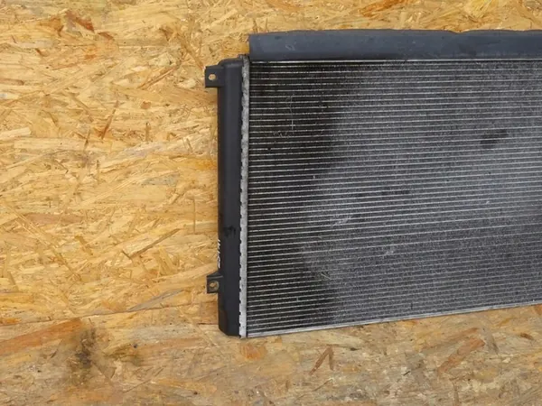 Radiador de agua AUDI A3 8P LIFT GOLF VI EOS 1K0121251AT image 2