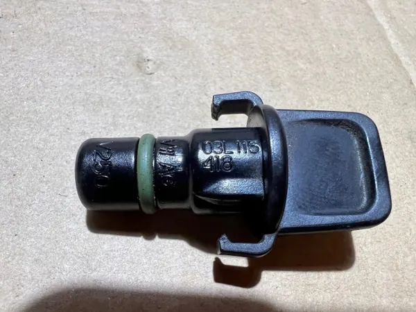 Audi TDI oljestickrör OEM 03L103634 03L115418 image 5