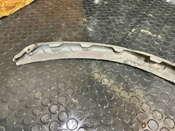 Kia Ceed II Framstötskåpsspoiler OEM 86591-A2600 image 9