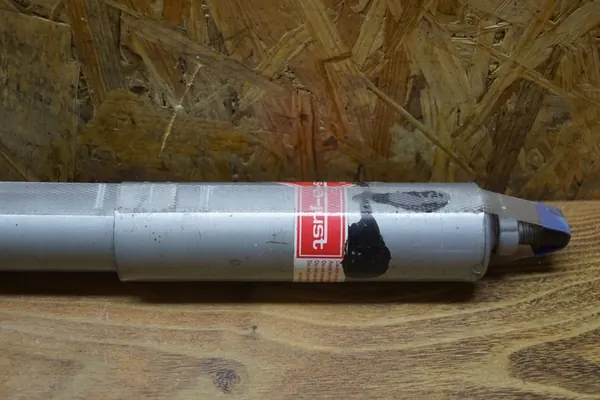 Amortizzatore KYB 553385 image 3