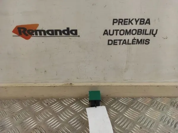 Toyota Rele OEM 895A147020 2.5L 2018 image 2